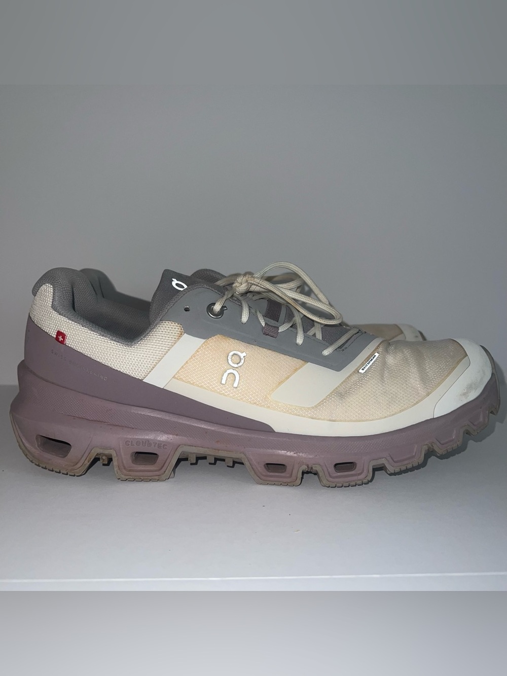 On Running Cloudventure Waterproof 'Ice Heron' women’s running shoes size 11